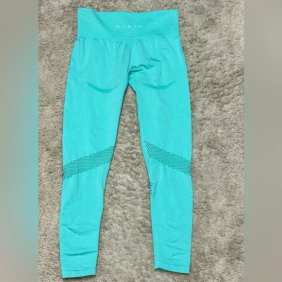 NVGTN Green Seamless Leggings with Mesh Panels - Picture 3 of 5